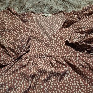 Umgee Mauve and Cream Patterned Top